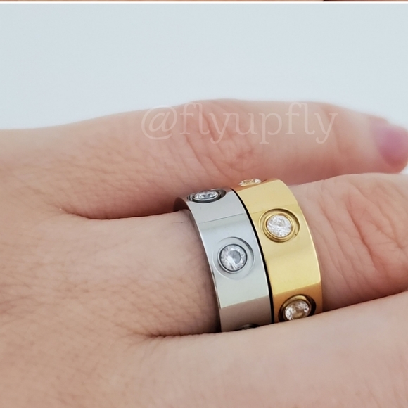 Ring 18k Gold Filled Stainless Steel Ring - Picture 4 of 11